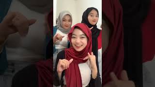 cewe jilbab cantik indo😍jangan lupa di subscribe dan tombol loceng biar mimin semangat aplod vidio