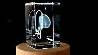 A Faceted Crystal Condenser Microphone - A Hyper-Realistic Tribute to Studio Craft FSMI - 103