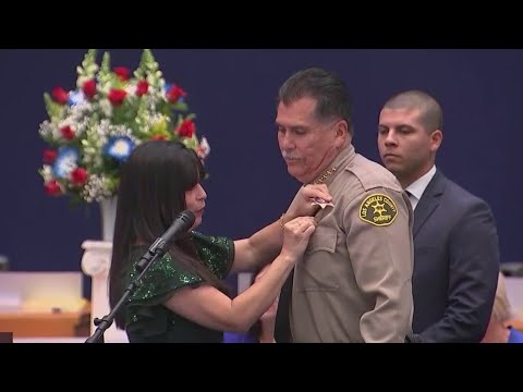 Robert Luna sworn in as new sheriff of Los Angeles County - YouTube