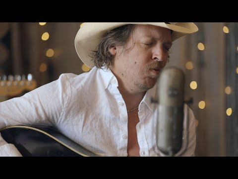 Mike & The Moonpies "Rainy Day" | THE TOMBOY SESSIONS (Live Music)