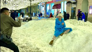 Evening walks in Moscow 🎄 Beautiful girls, New year Mood - Sleepless Nikolskaya・4K