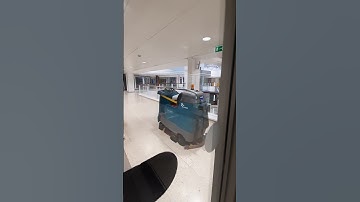 Cute AI cleaning robot T7 AMR #cleaningrobot #automation #ai #machinelearning