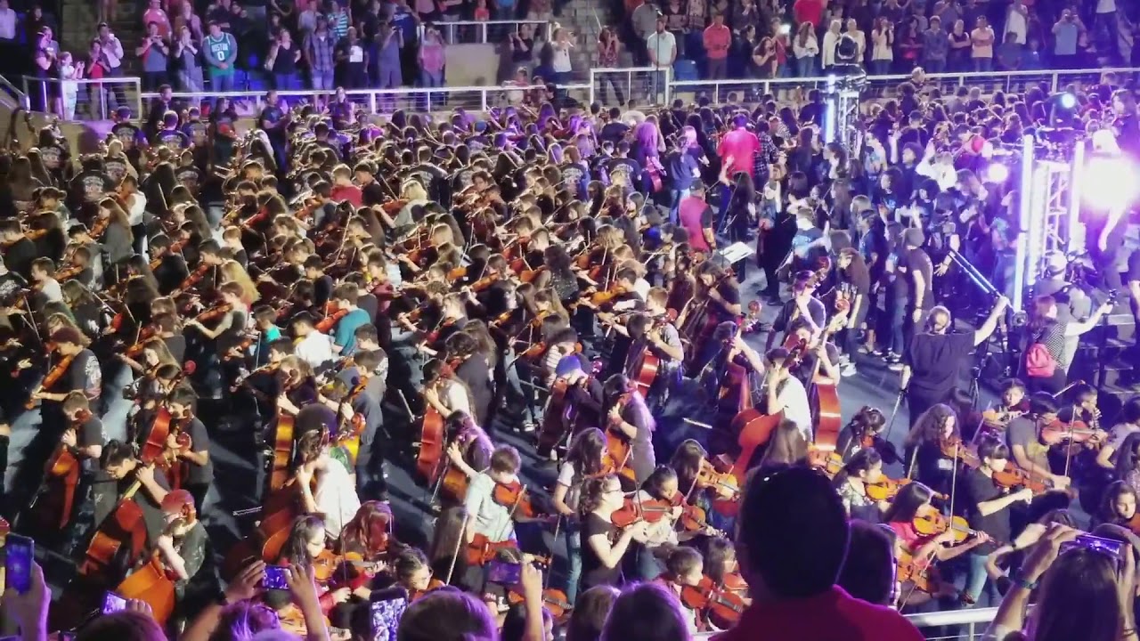 THUNDERSTRUCK AC/DC COVER Mark Wood Electrify Your Symphony San