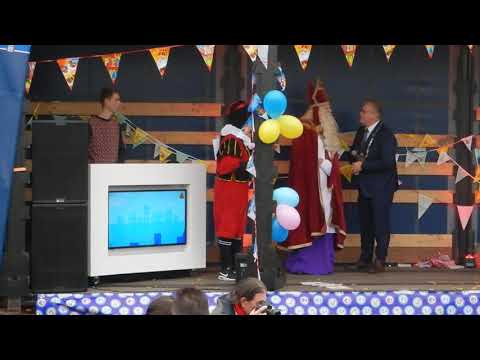 Sinterklaas doet intocht in Staphorst op electrische step