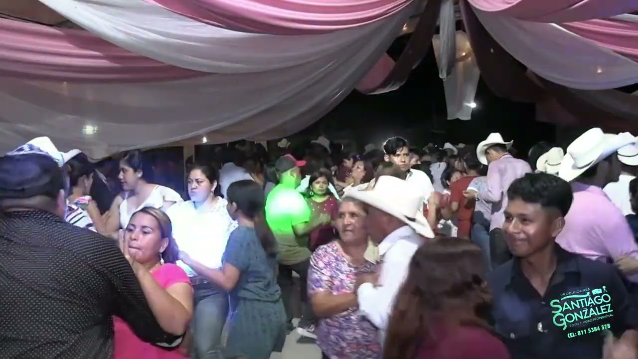 Agua clara de santa lucia show