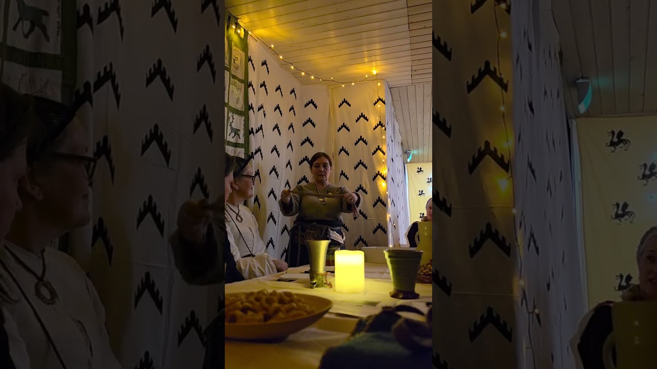 Under the microscope: new Finnish iron age dresses with Mistress Joutsenjärven Sahra (Mervi Pasanen)