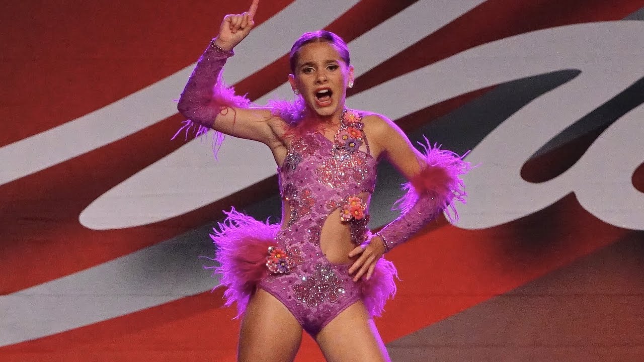 Kiley Lowe- Wallflower