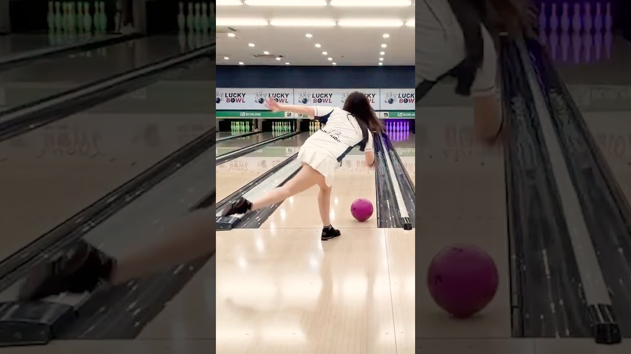 うーわ #bowling #ライブ配信