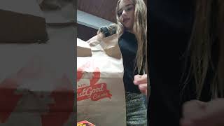 1 ère commande Uber eat ... 1 ère fois PÉPÉ CHIKEN