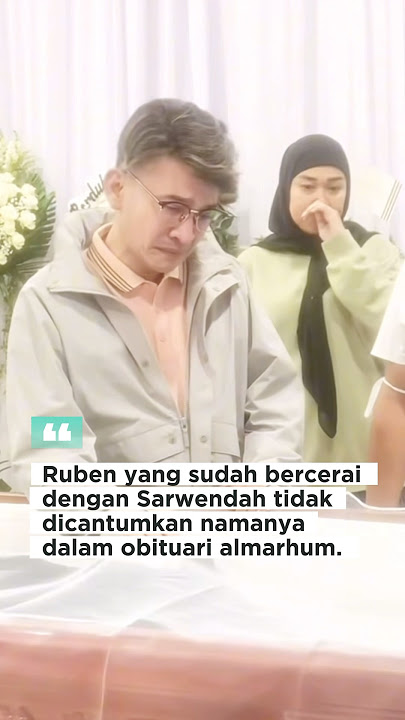 Ruben Onsu appears at Father Sarwendah's funeral home