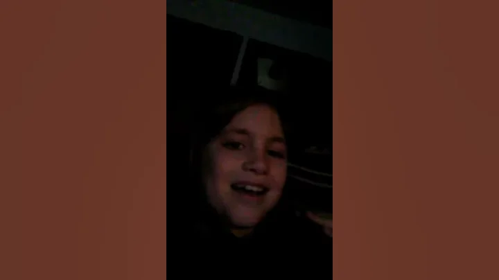 Funny veido with alisademoss