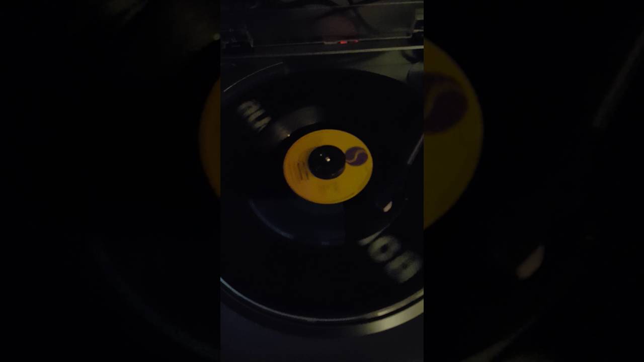 Madonna - Like A Virgin at 33rpm