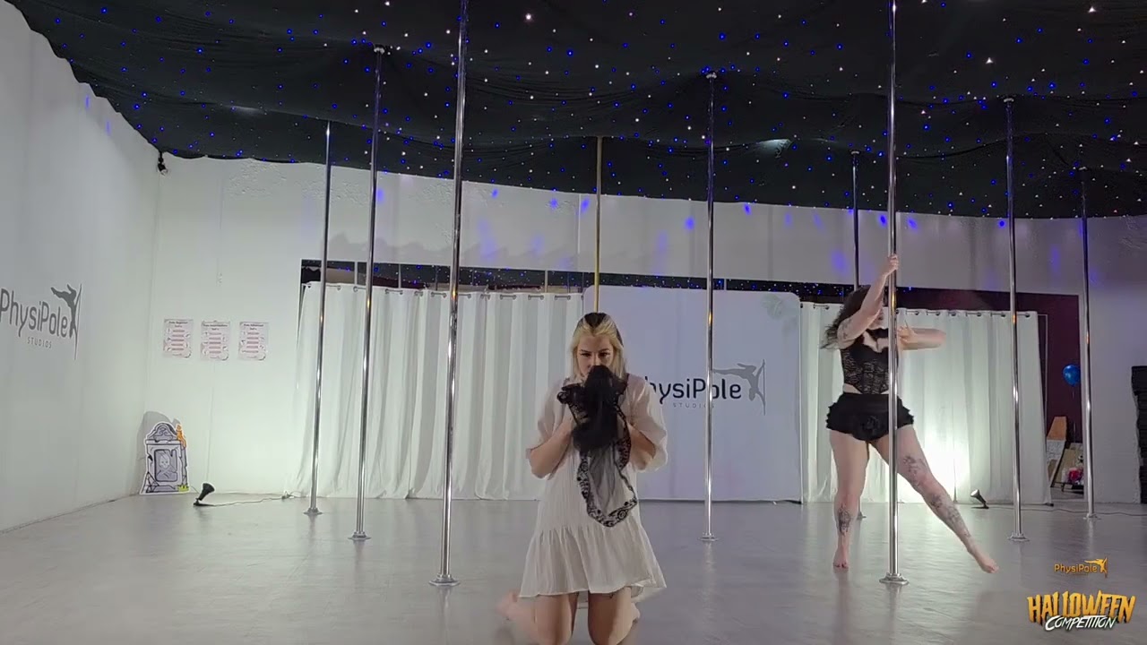 Lucy B - Novice Pole