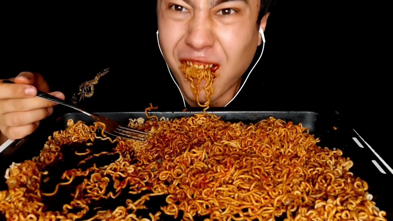 ASMR SPICY FIRE CHALLENGE MUKBANG No Talking Robert ASMR