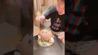 Bo-Chan Pinata Knock Knock Cake