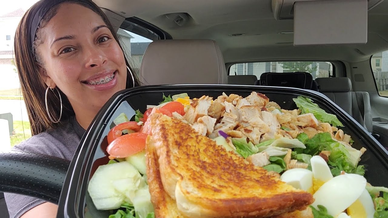 Zaxby’s Grilled Chicken Cob Salad Mukbang Eating Show YouTube