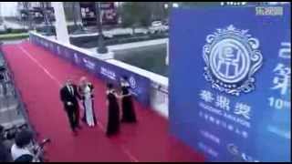 Avril Lavigne & Chad Kroeger at Huading Jiang Awards - Red carpet - Interview