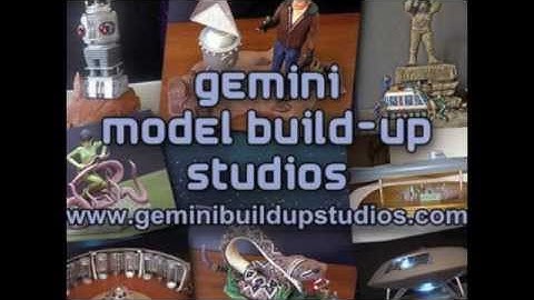 MOEBIUS LOST IN SPACE ROBOT MODEL