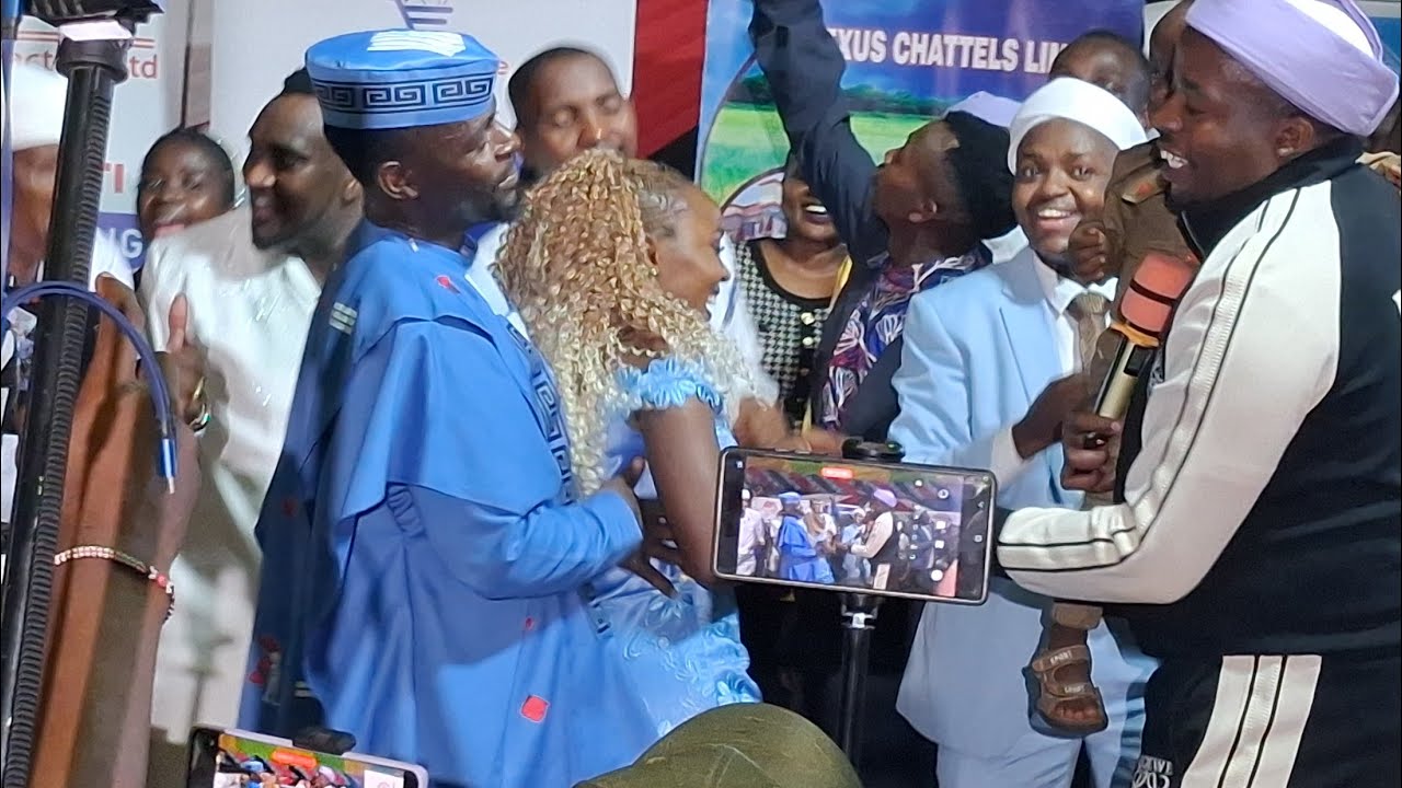 Cukura gukinya ta muthamaki na kuonia mutumia wake wendo mbere ya andu othe igongona riake😊🫠