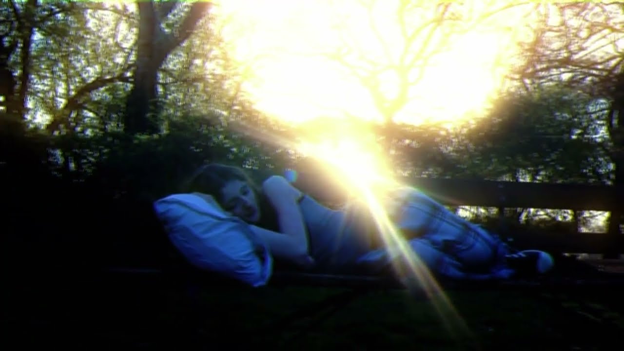YouTube에서 SomeoneCalledSage - BedHead (Official Video) 보기 YouTube에서 SomeoneCalledSage - BedHead (Official Video) 보기
