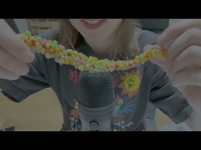 お菓子の咀嚼音／chewing sound【asmr】