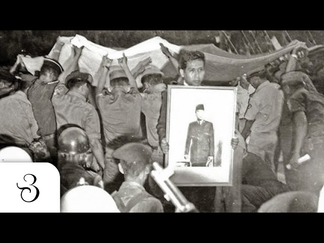 Upacara Lengkap Pemakaman Presiden Soekarno di Jakarta dan Blitar tahun 1970 class=