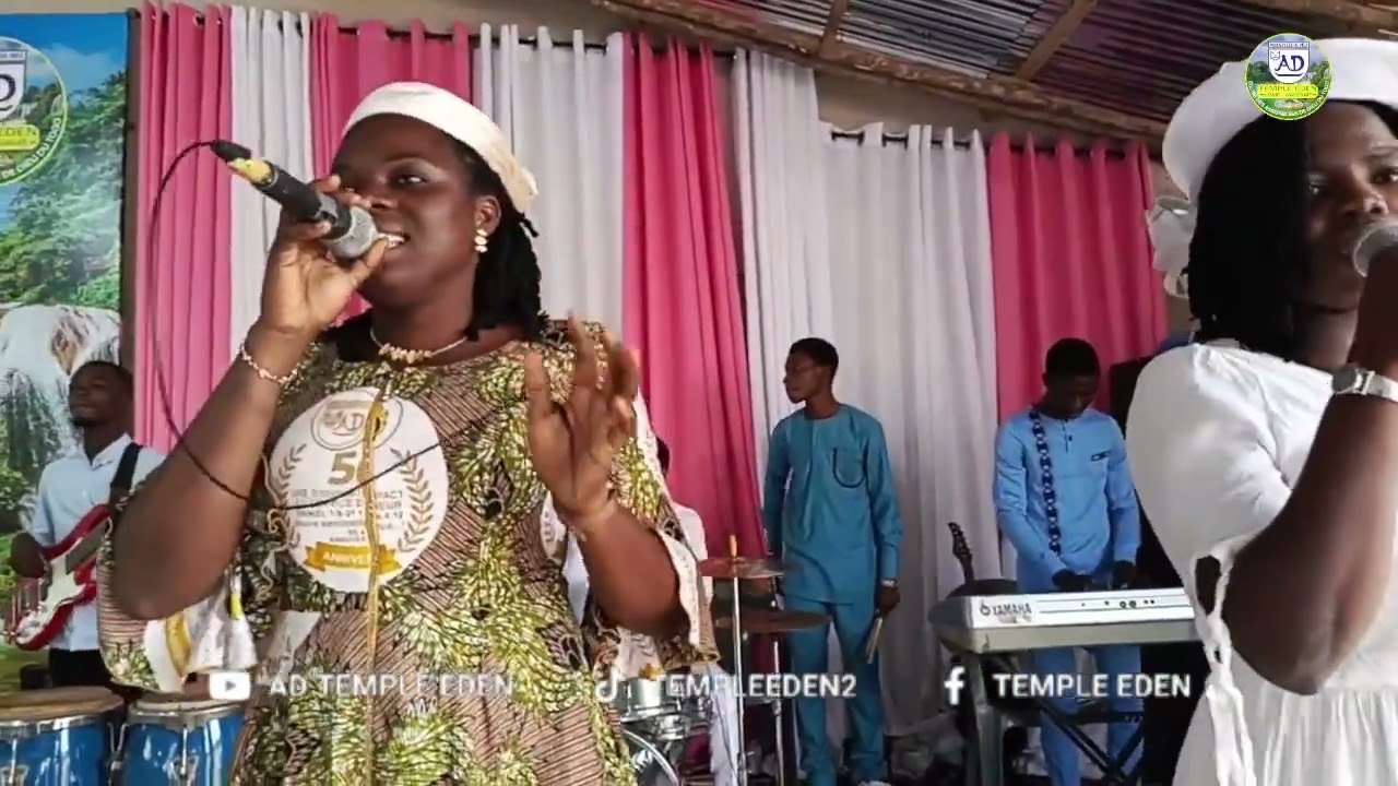 MOMENT DE LOUANGE AU TEMPLE EDEN