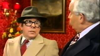 THE TWO RONNIES   4