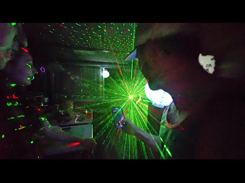 Houseboat Disco Party - 4K VLOG 90