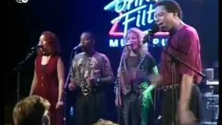 Al Jarreau - We're In This Love Together (LIVE, 1994) chords