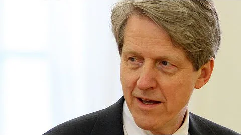 Yale's Shiller Not Surprised by Divergence Between...