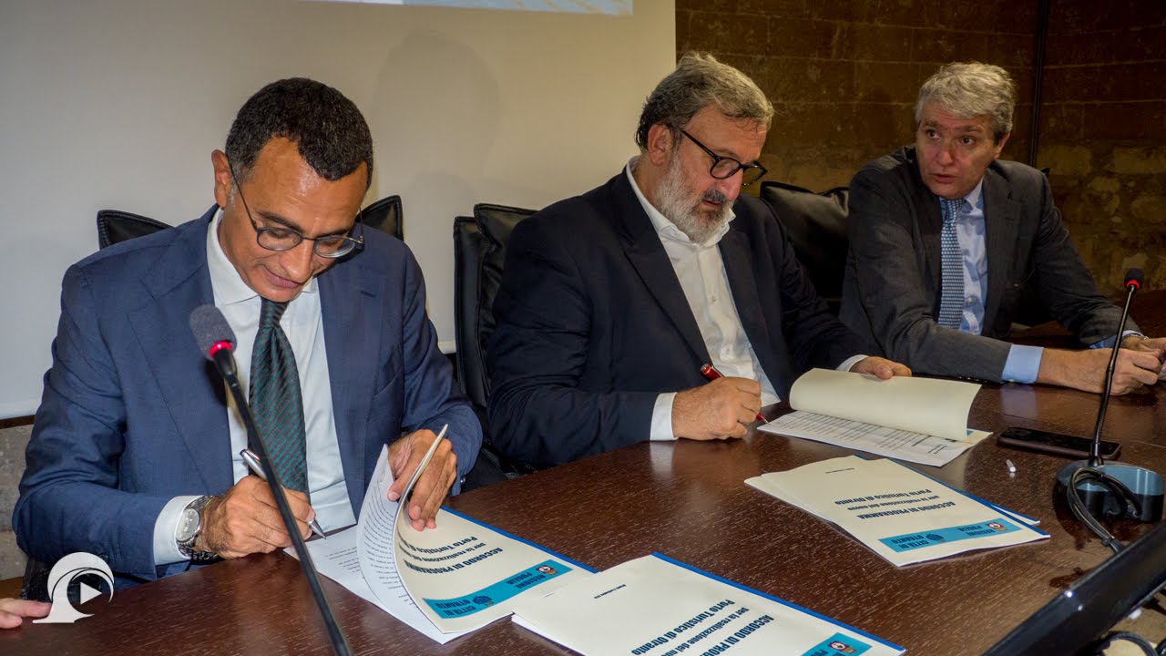 Porto turistico di Otranto: firmato l'accordo di programma con la Regione Puglia | InOnda WebTv