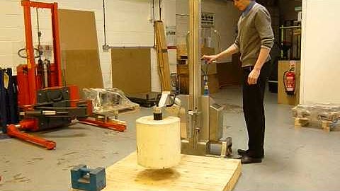 Roll Handling with sideways rotating vertical spindle.MOV