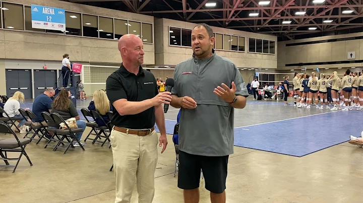 Henderson State coach Phil McDaniel stops by durin...