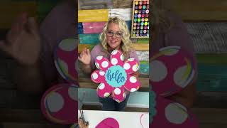 Paint your first door hanger #doorhanger #doorhangerforbeginners #summerdoorhanger #flowerdoorhanger