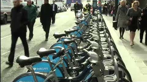 Everybody Up 1 - Unit 8 - Lesson 4 - Transportation - Video