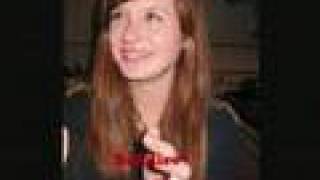 Bonnie Wright Pictures