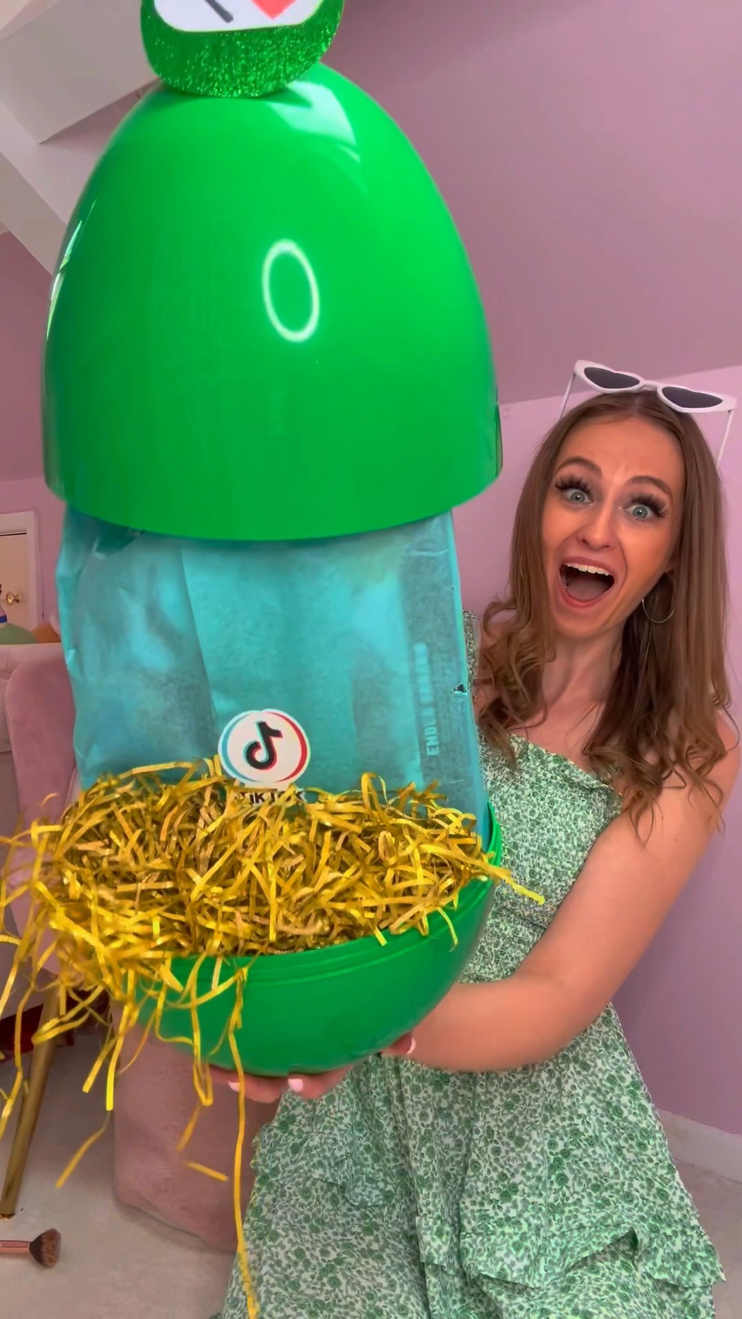 [ASMR] *WORLDS BIGGEST* Rainbow Mystery Eggs - EGG 11!!⛏️♥️ #Shorts