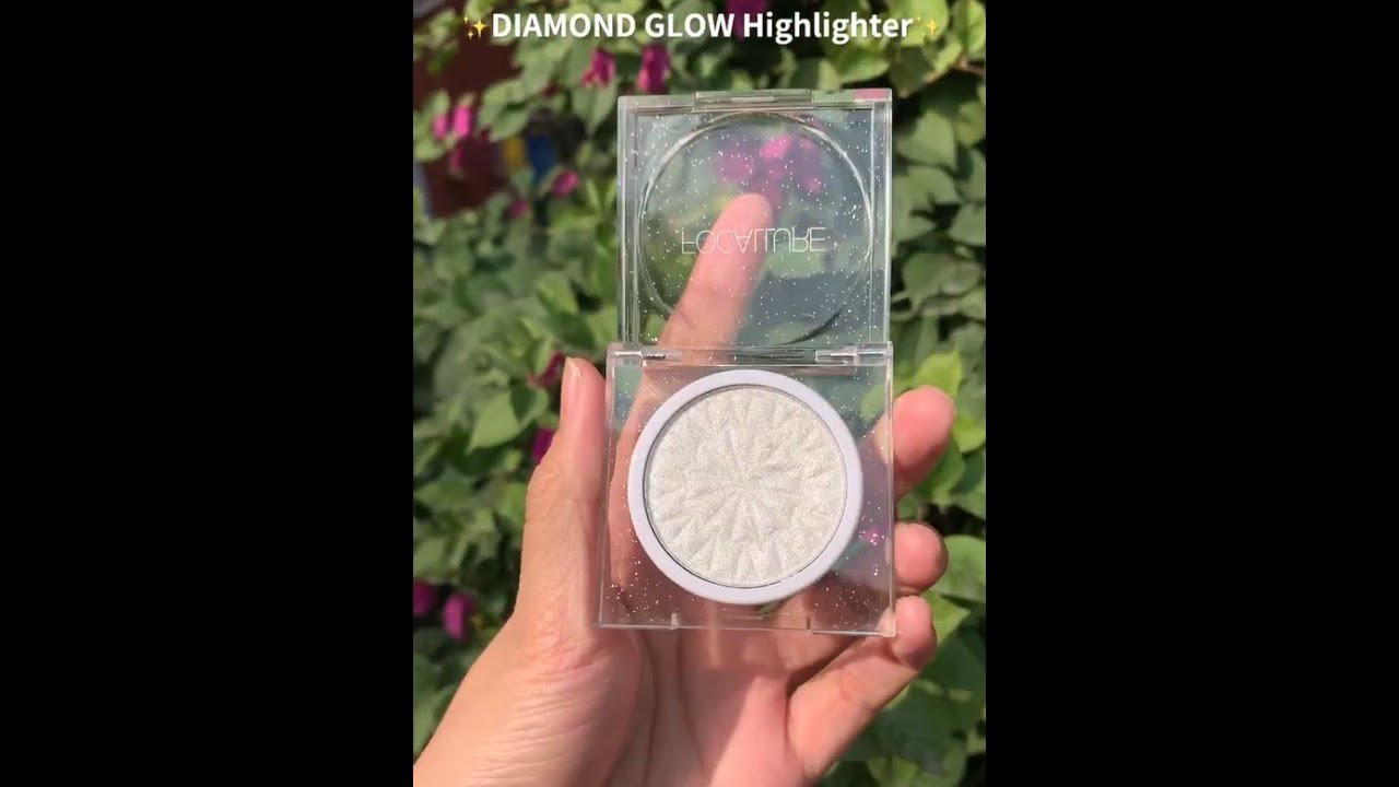 Diamond Glow Glittery Highlighter