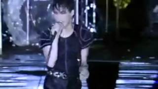 【BOØWYの名曲】隠れた人気曲から代表曲まで一挙紹介!