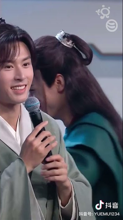 【Eng Sub】【山河令演唱会】原来第一次才看到俊俊子害羞最高级|It’s the first time I saw Junjun shy and the most senior #张哲瀚 #龚俊