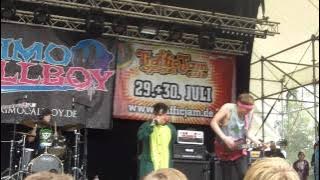 Eskimo Callboy - Hey Mrs. Dramaqueen (live at Traffic Jam 2011 )