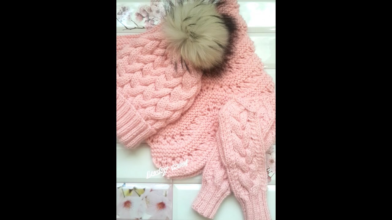 Варежки с узором из кос.