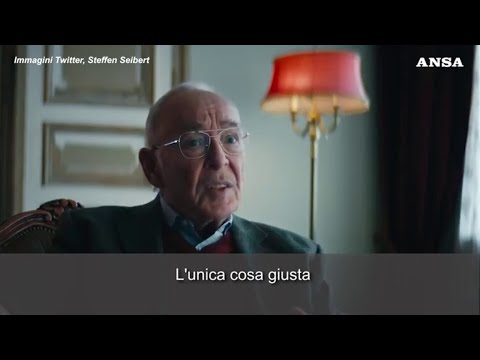 Contro il covid uno spot dal futuro: &quot;Siate pigri come...