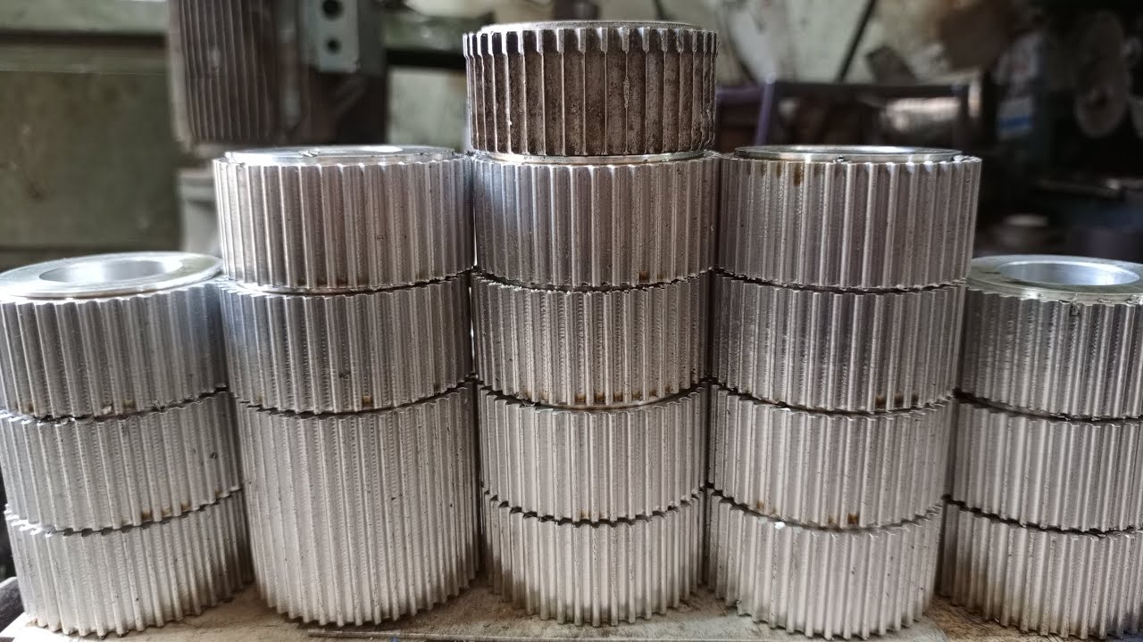 Timming Chuingum How to make 5mm Timming Pully on Hobbing Machine - YouTube
