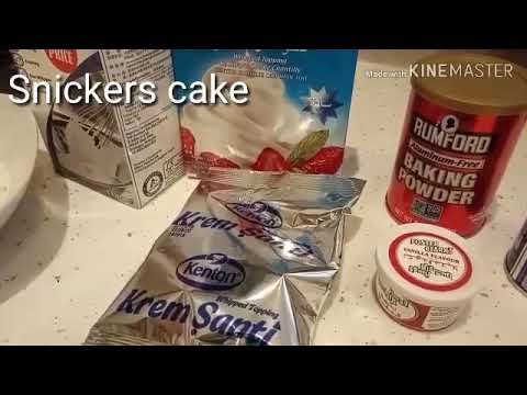 how-to-make-snickers-cake