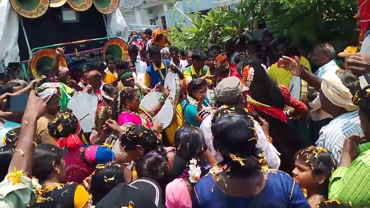 Gangamma thalli kolupulu Tadeboina palem village