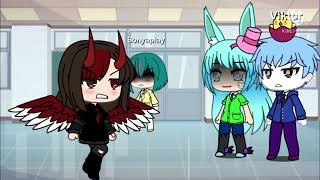 Меня Бьют Sonyaplay