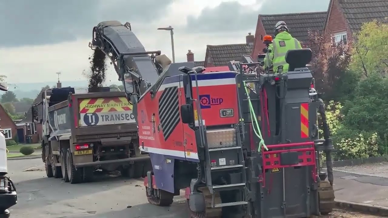 Resurfacing Works-Cavendish Avenue Churchdown Gloucester
