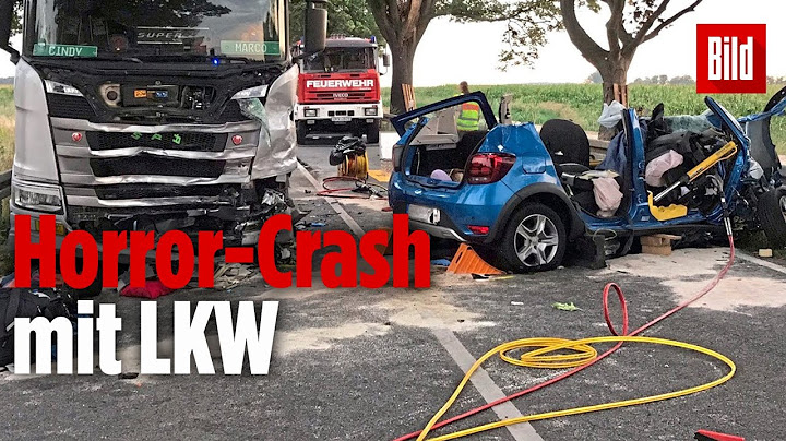 Frontal-Crash mit LKW: Vater, Mutter und Kind (10) sterben